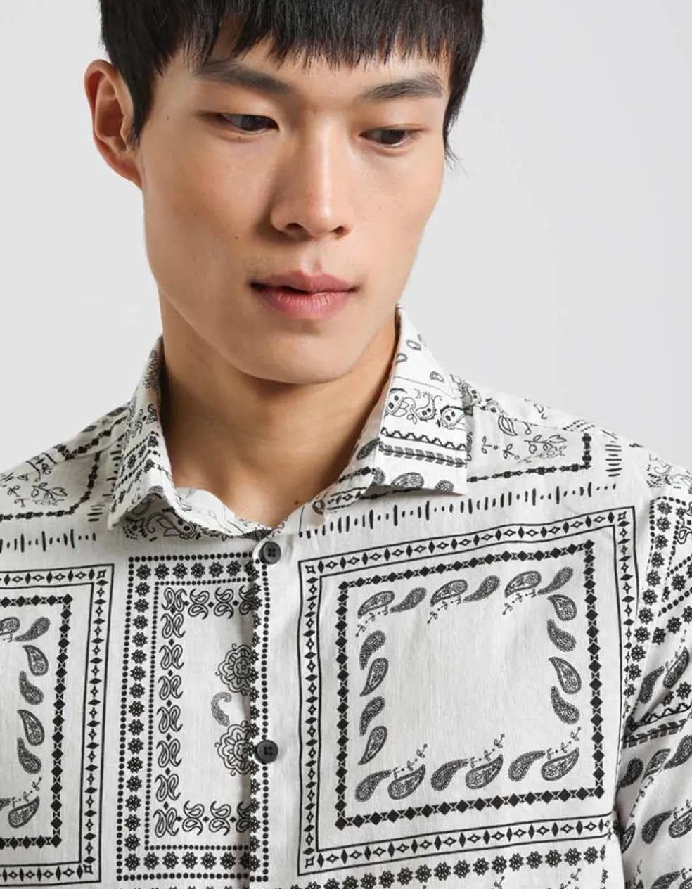 Camicia mezza manica 100% cotone con fantasia