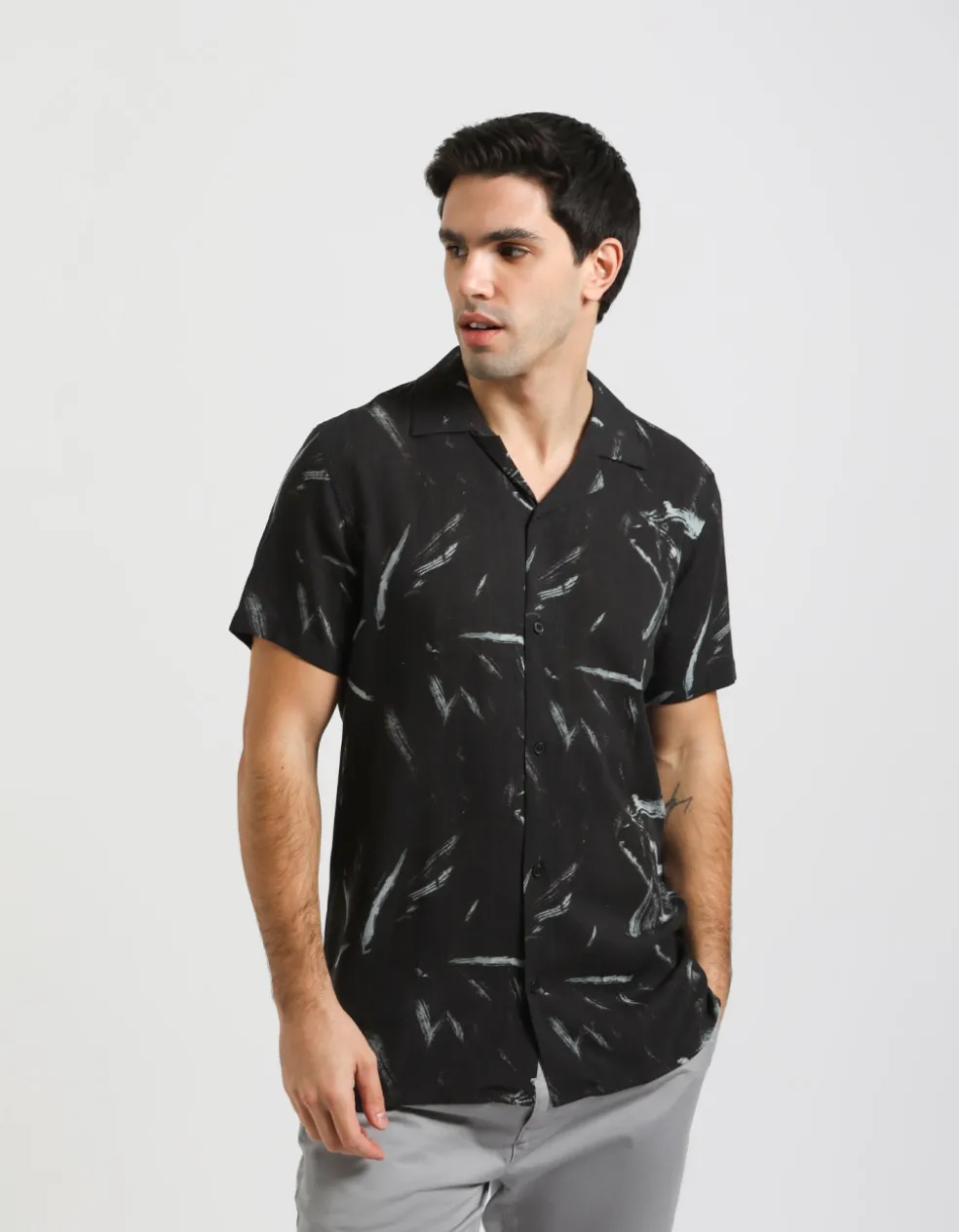 Camicia mezza manica fantasia 100% viscosa