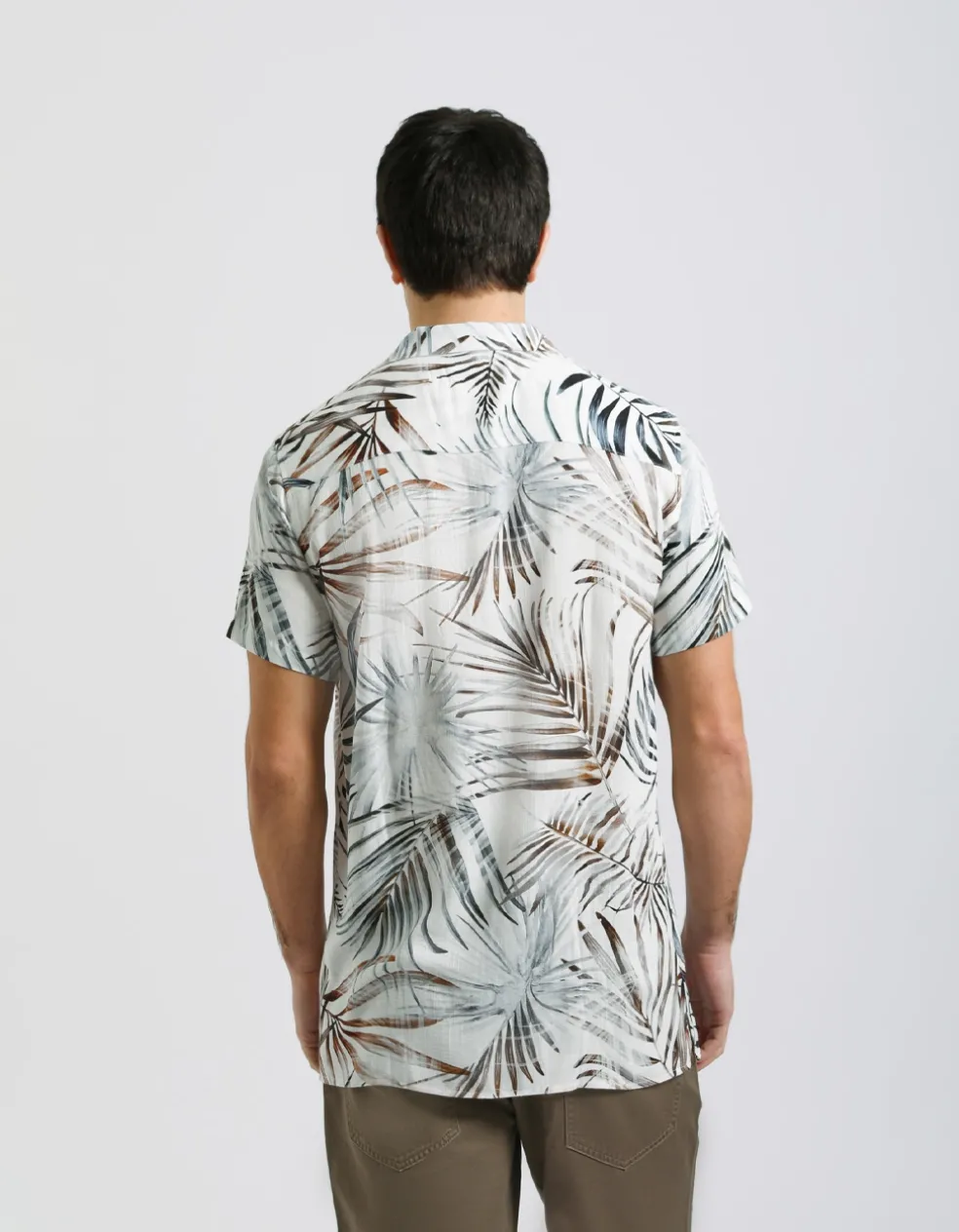 Camicia mezza manica fantasia 100% viscosa