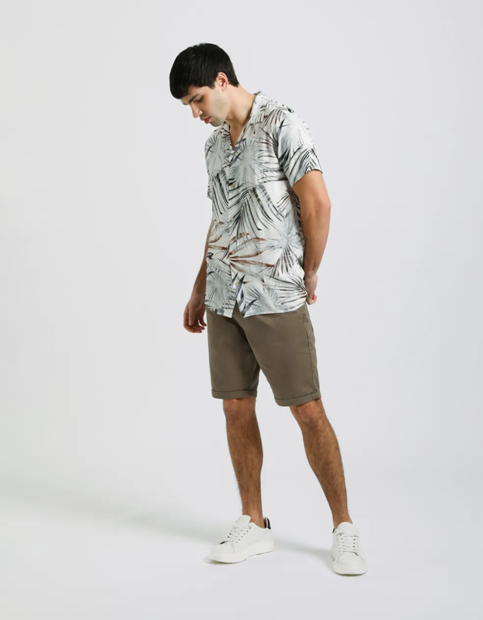 Camicia mezza manica fantasia 100% viscosa