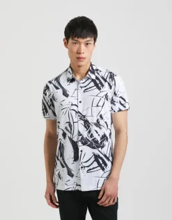 Camicia mezza manica in tessuto elastico con fantasia