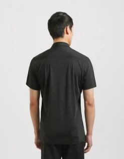 Camicia mezza manica in tessuto elastico