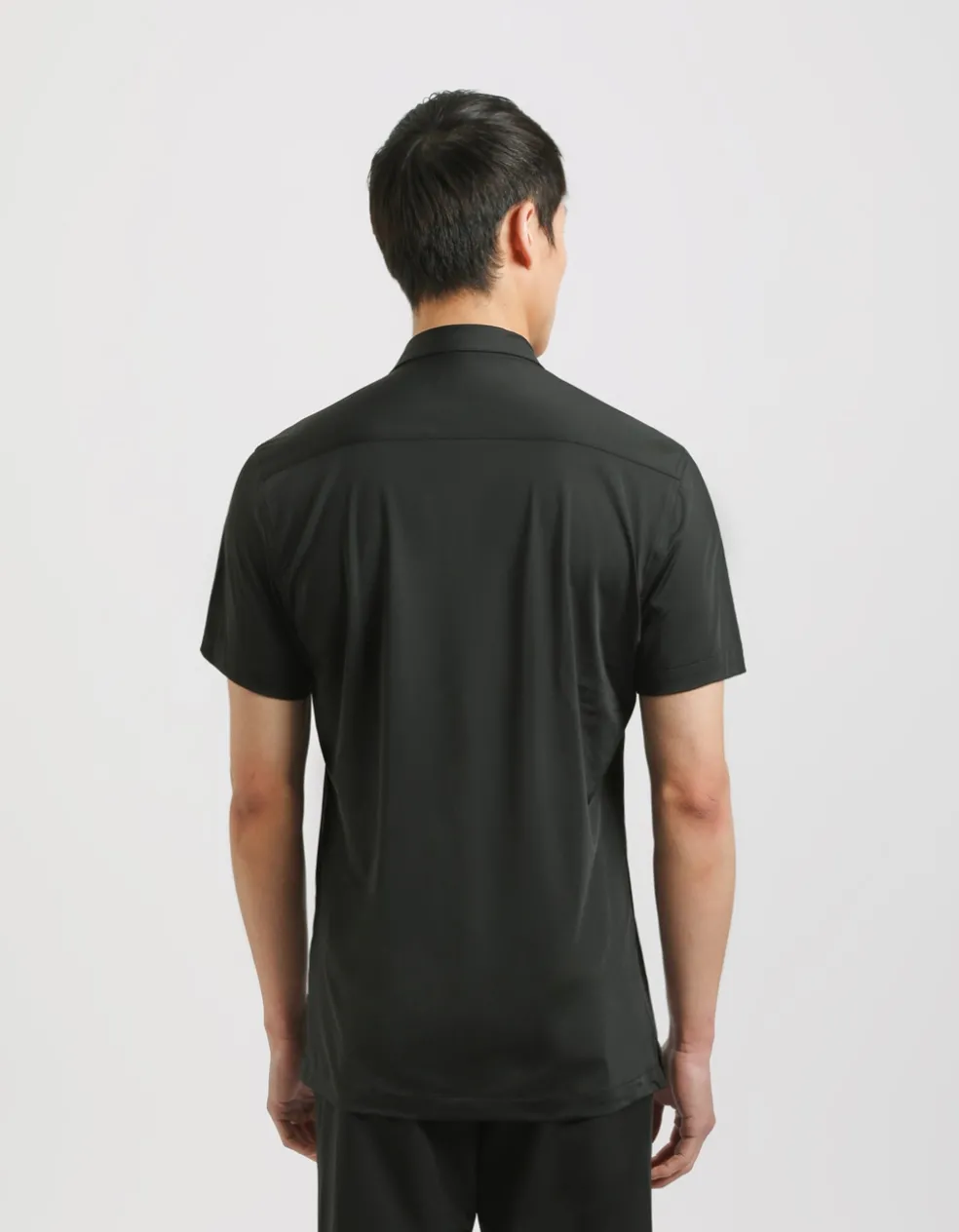 Camicia mezza manica in tessuto elastico