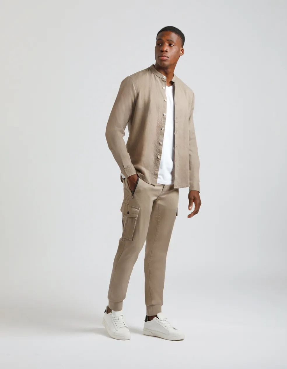 Camicia misto lino con collo coreano