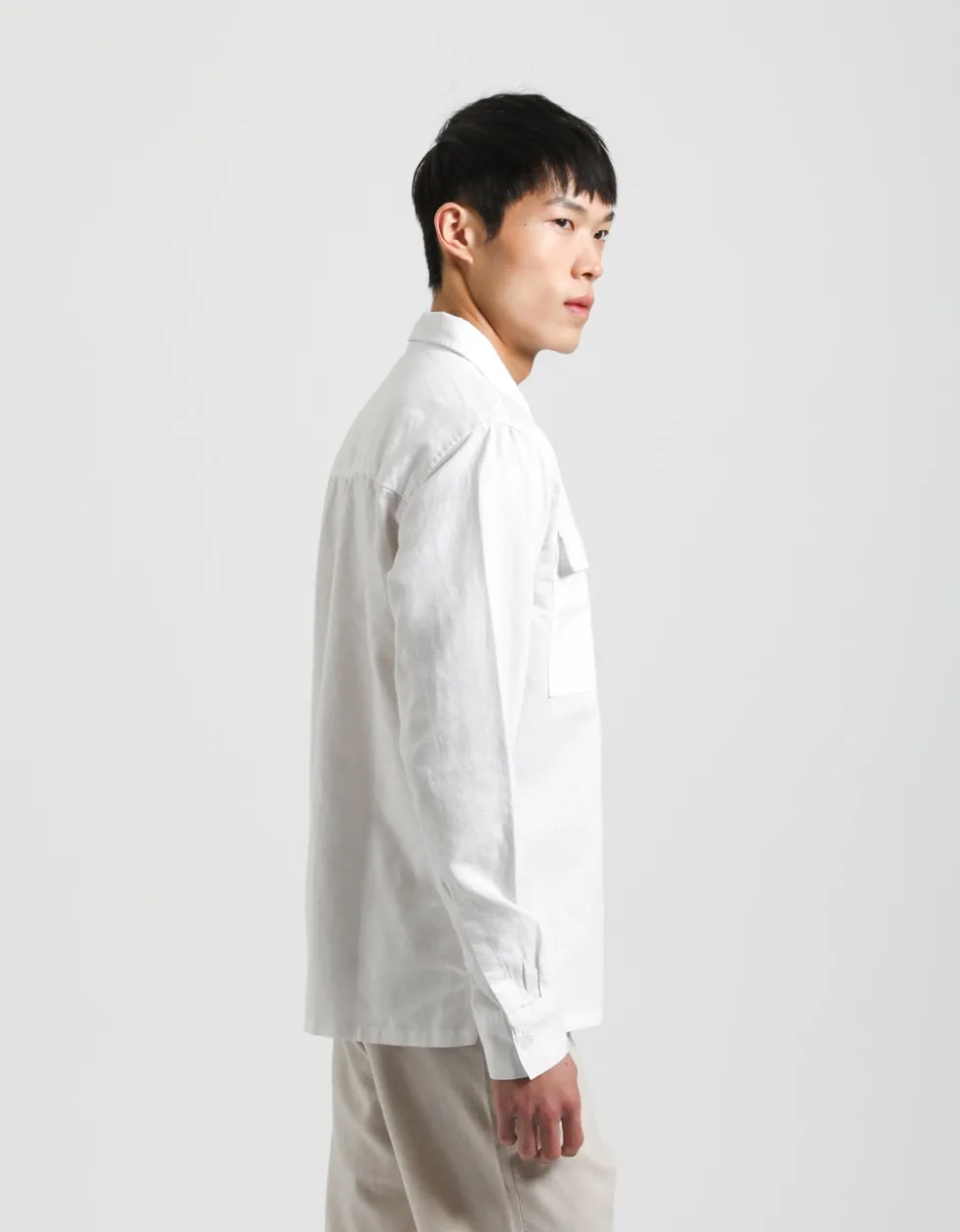 Camicia misto lino con tasconi