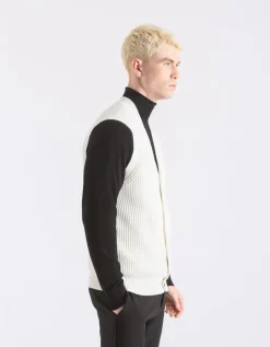 Gilet in viscosa con bottoni