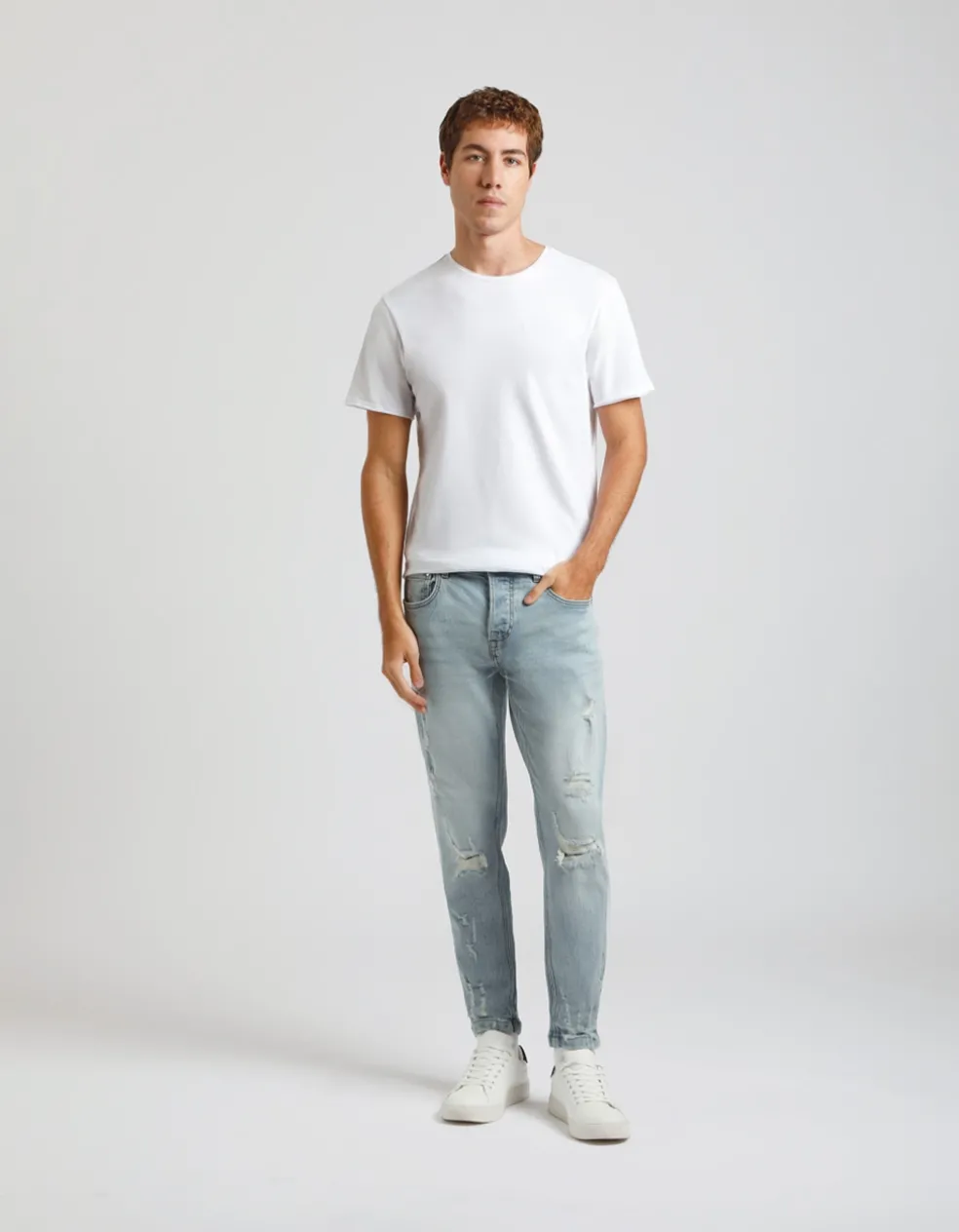 Jeans skinny fit con strappi