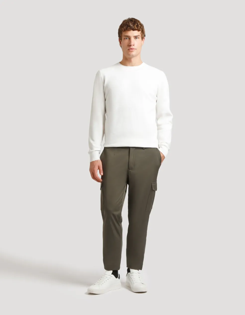 Pantaloni cargo