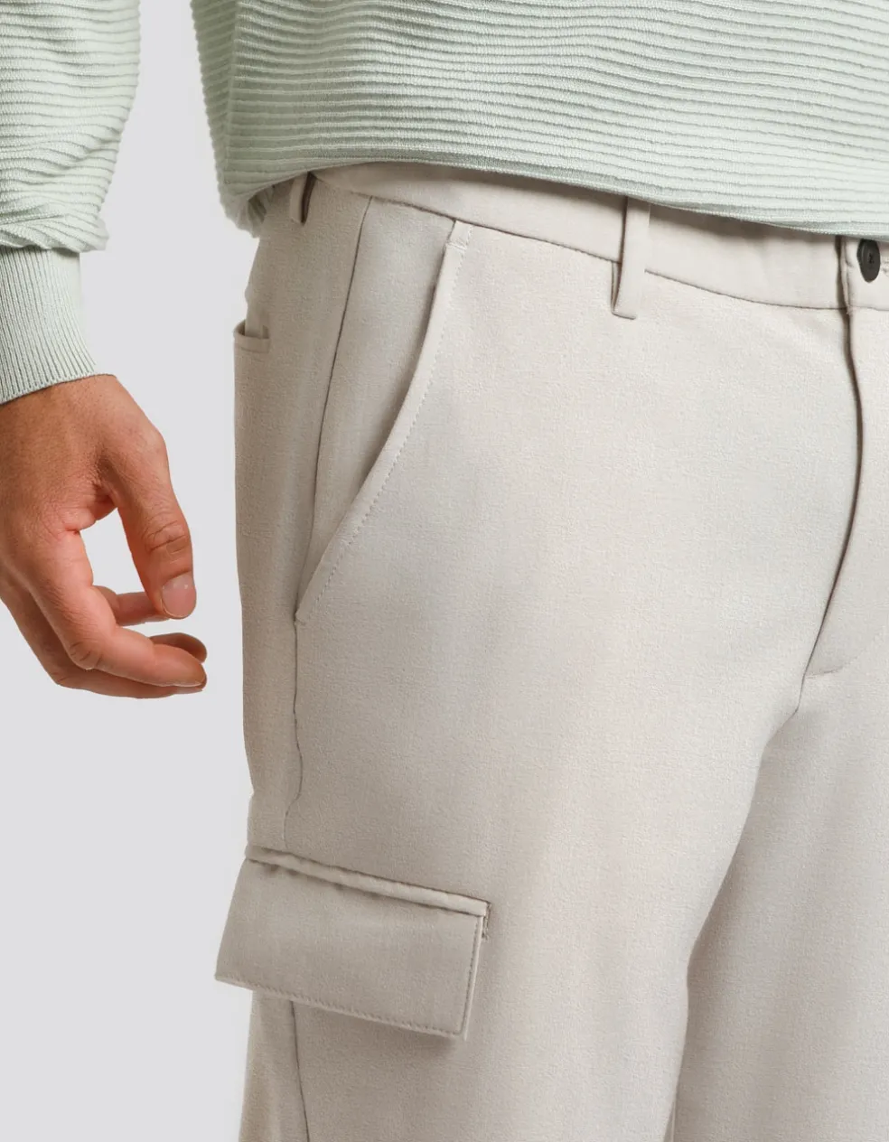 Pantaloni cargo