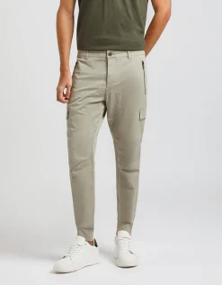 Pantaloni cargo con elastici alle caviglie