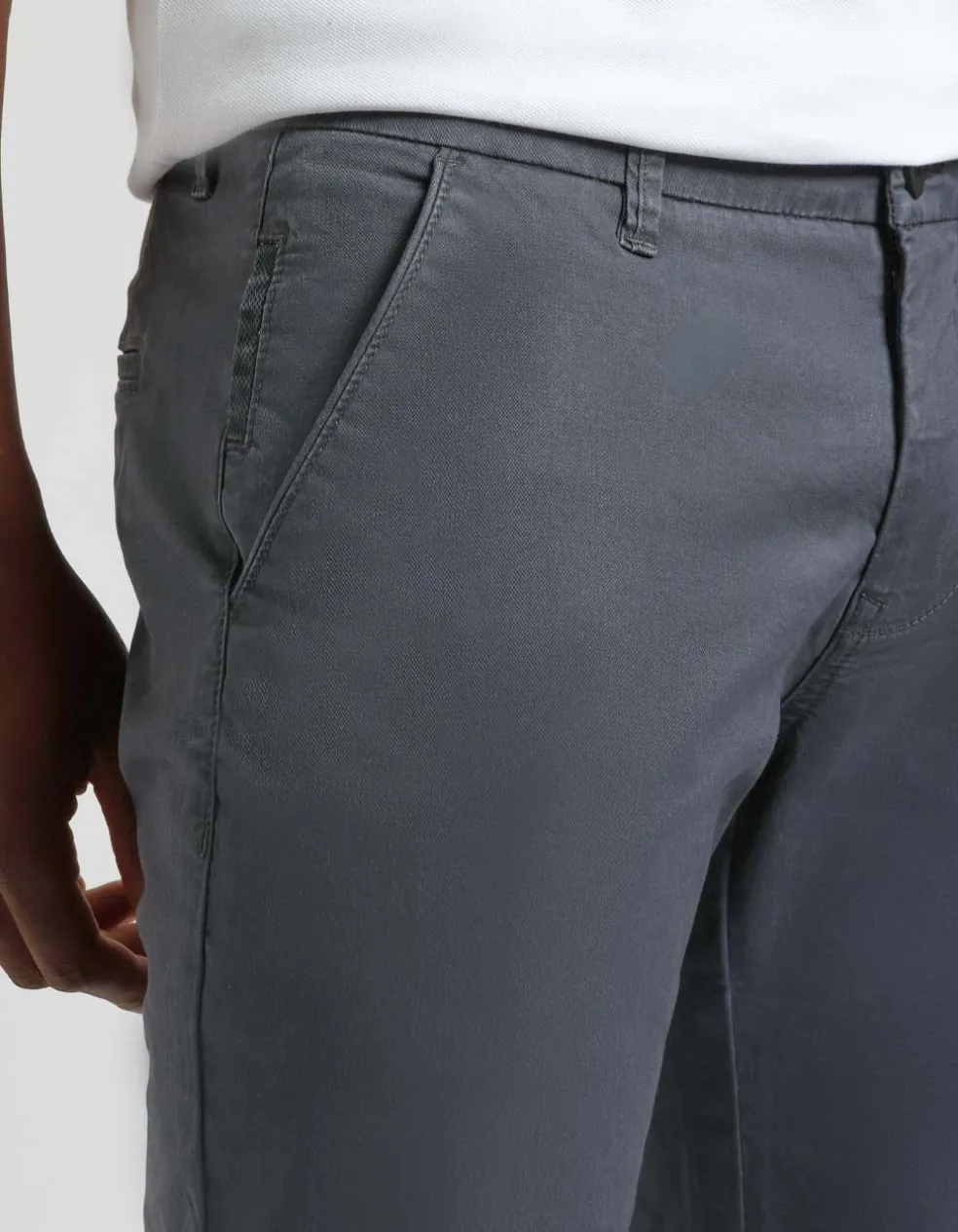 Pantaloni chino in cotone