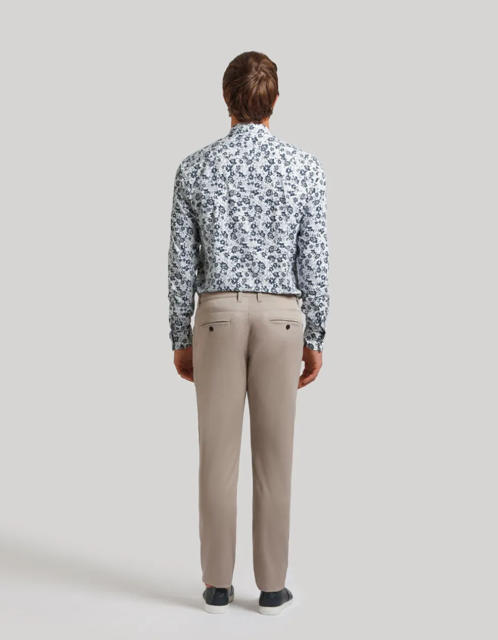 Pantaloni chino in cotone