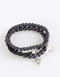 Set di bracciali in pietra