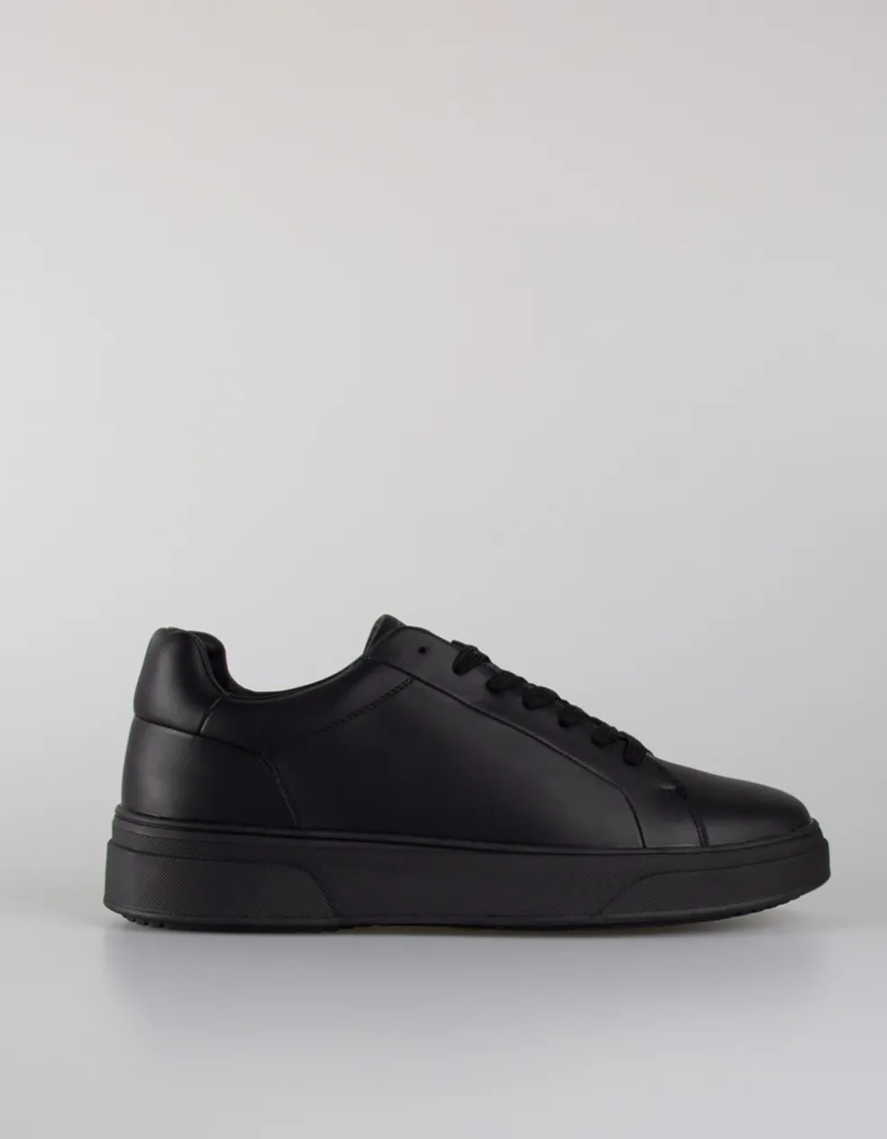 Sneakers effetto pelle