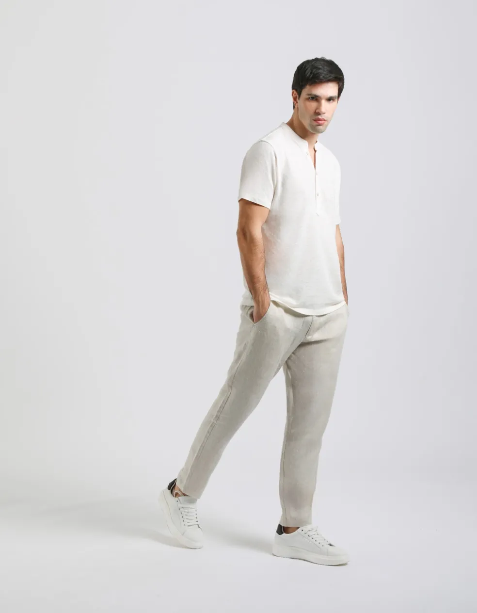T-shirt collo serafino