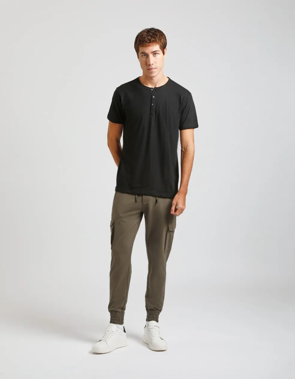 T-shirt collo serafino