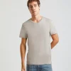 T-shirt con scollo a V