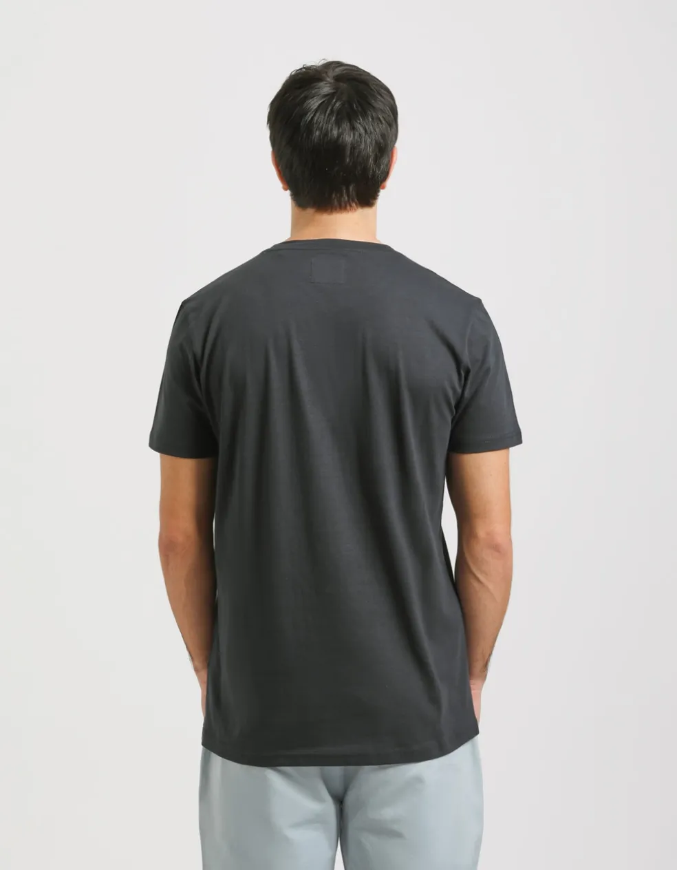 T-shirt con stampa a rilievo