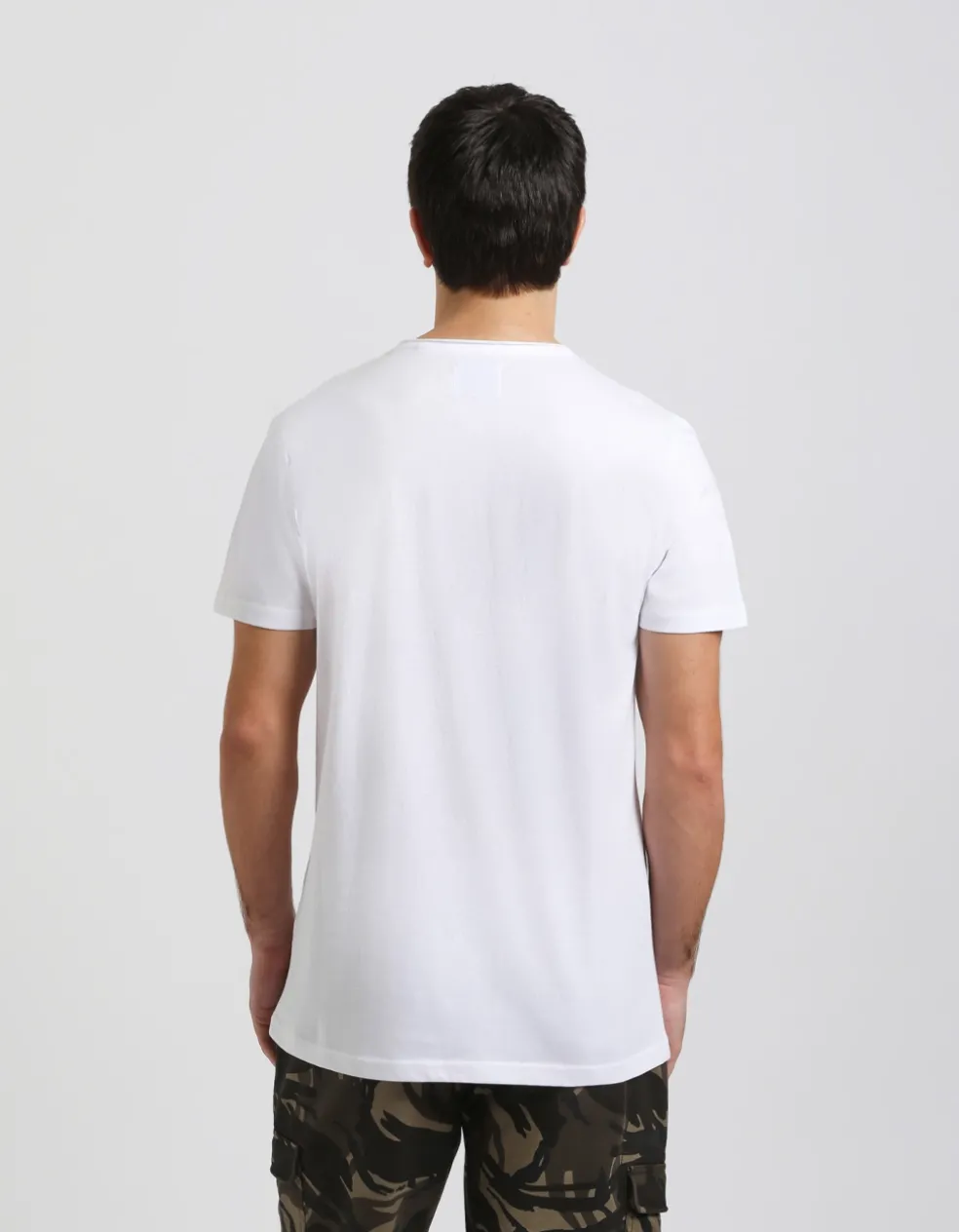 T-shirt con stampa a rilievo