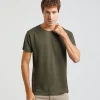 T-shirt con taschino