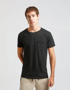 T-shirt con taschino