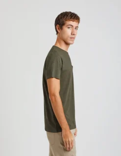 T-shirt con taschino