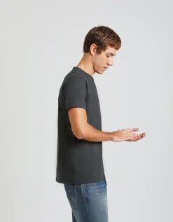 T-shirt con taschino