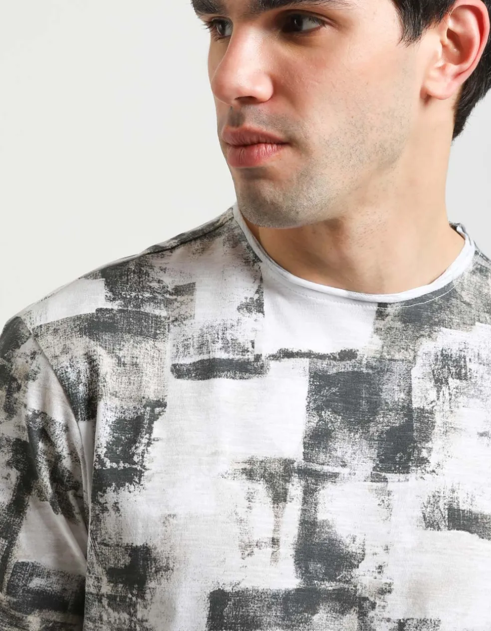 T-shirt fantasia 100% cotone