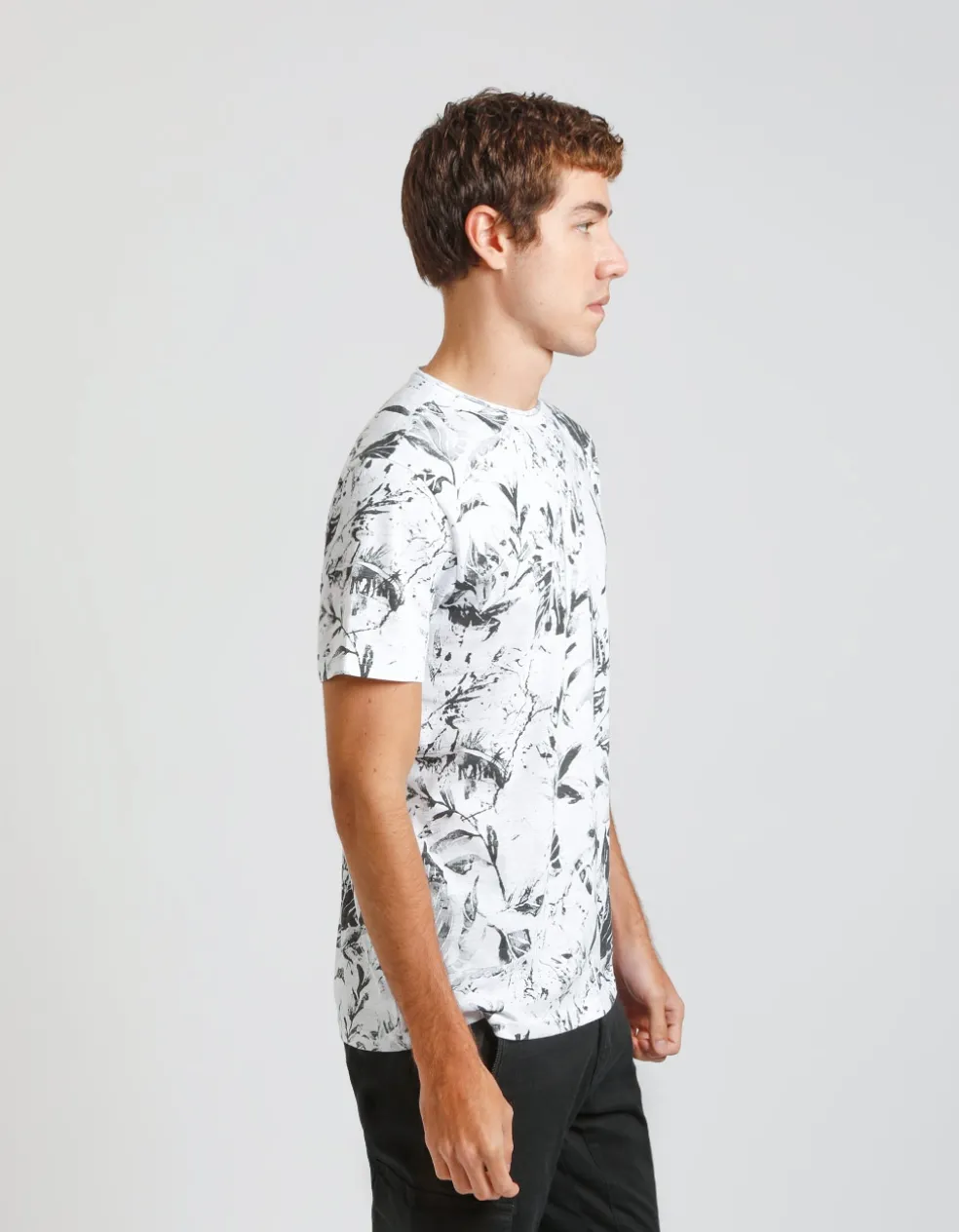 T-shirt fantasia 100% cotone