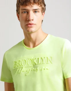 T-shirt fluo con stampa a rilievo