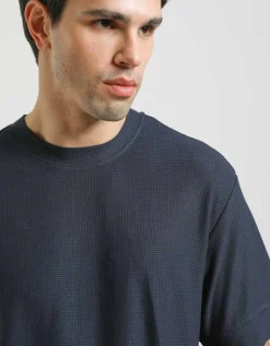 T-shirt viscosa strutturata
