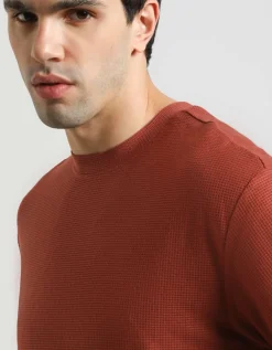 T-shirt viscosa strutturata